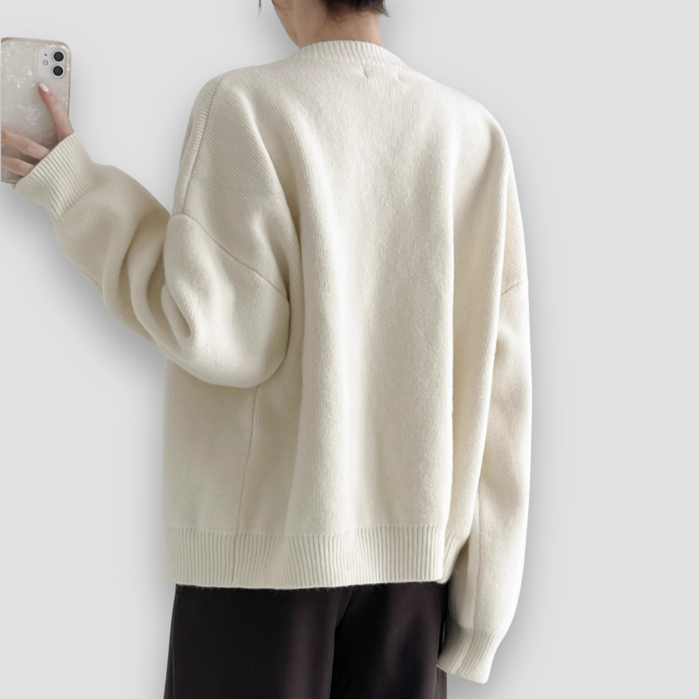 Badhie | Women’s Minimalist Button-Up Knit Cardigan