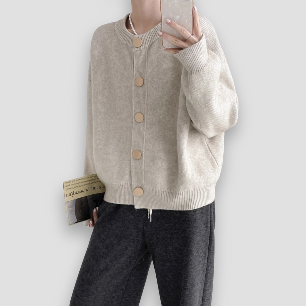 Badhie | Women’s Minimalist Button-Up Knit Cardigan