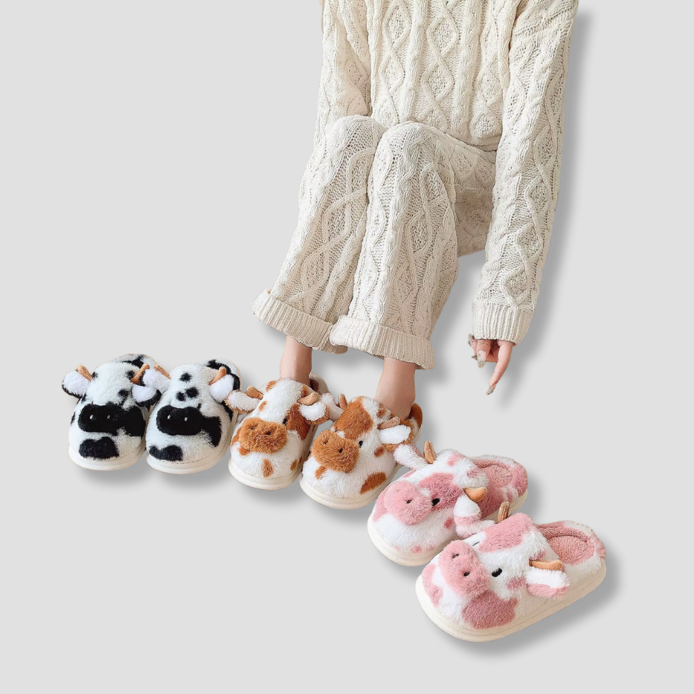 Badhie | Women's Cozy Cow Plush Indoor Slippers