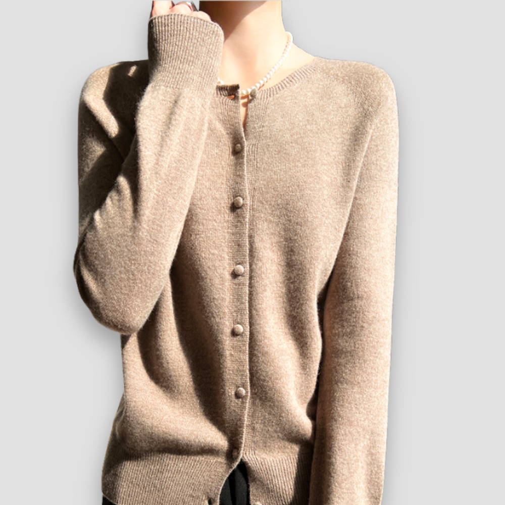 Badhie | Women’s Classic Button Knit Cardigan