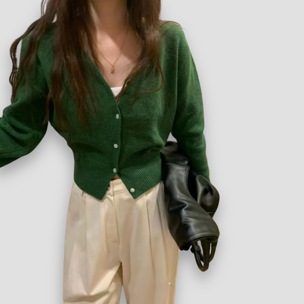 Badhie | Women’s Classic V-Neck Cropped Cardigan