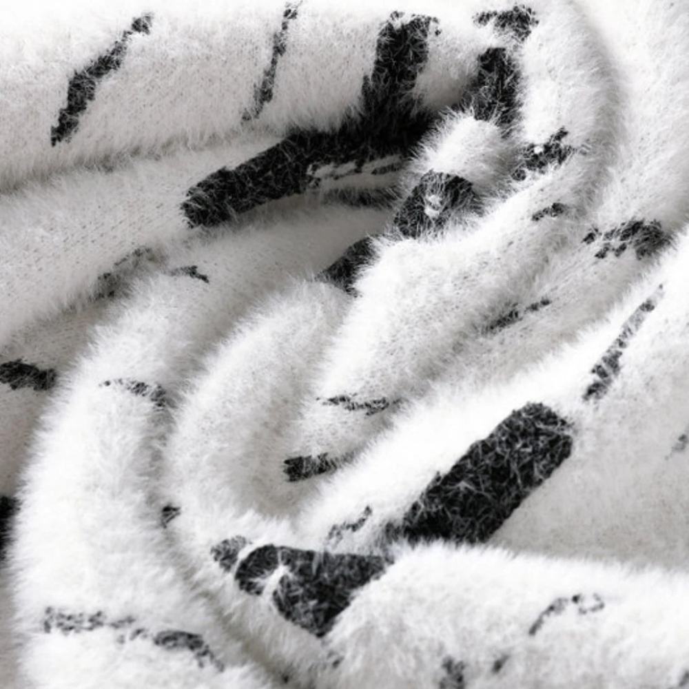 Badhie | Women’s Jumper Abstract Fuzzy Knit Sweater