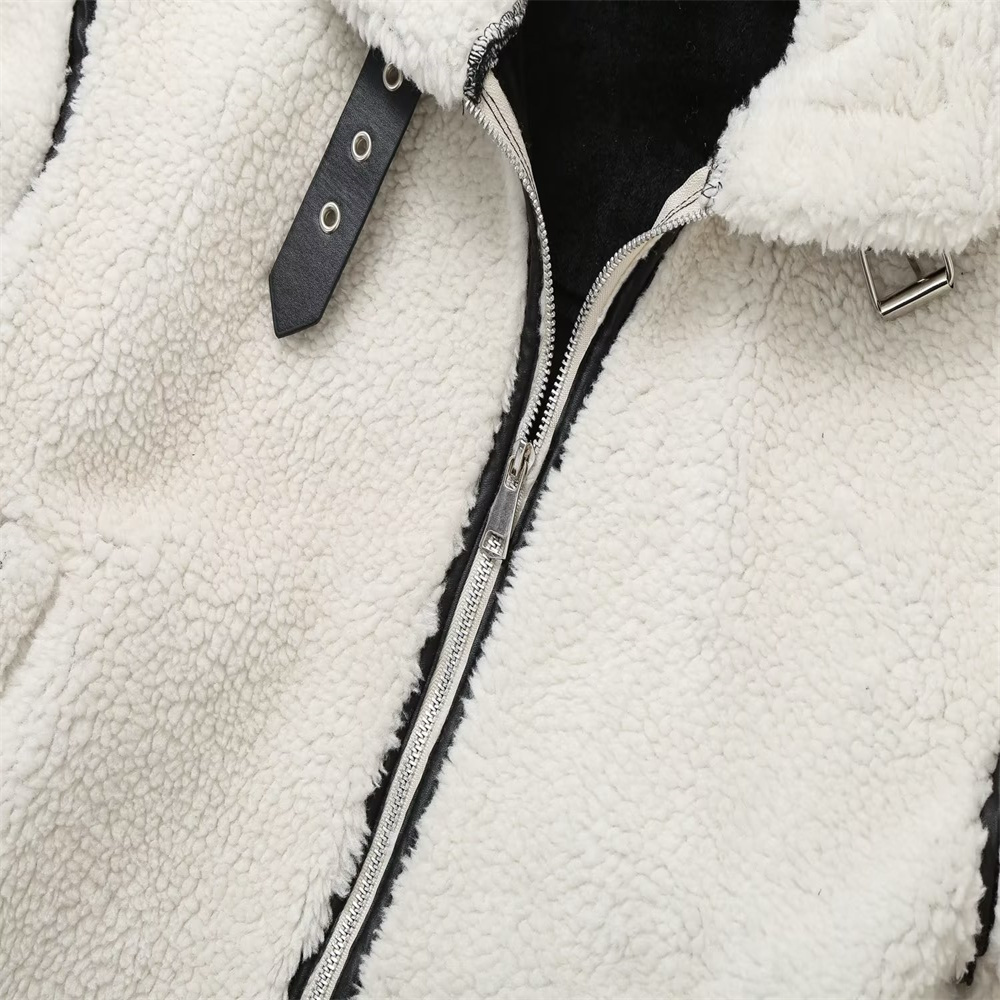 Badhie | Women’s Sherpa Contrast Trim Jacket