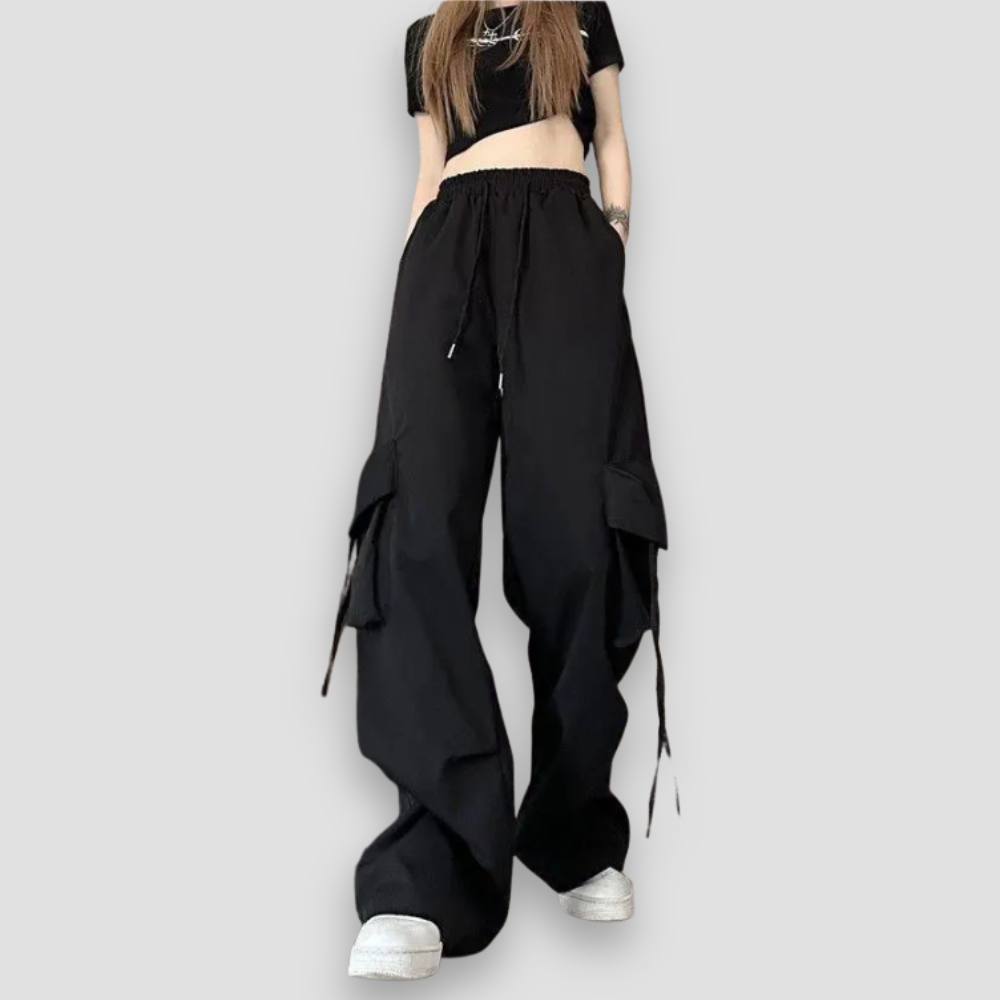 Badhie | Women’s Street Cargo Parachute Pants