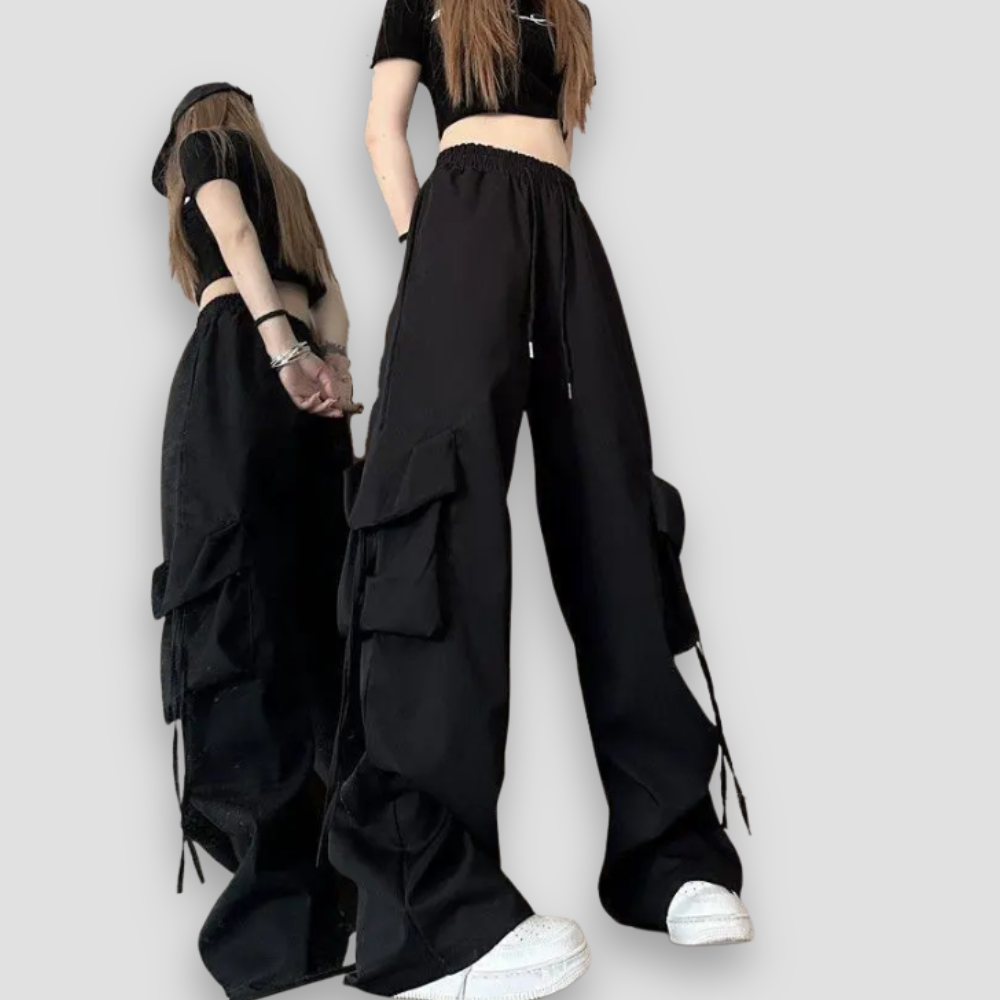 Badhie | Women’s Street Cargo Parachute Pants