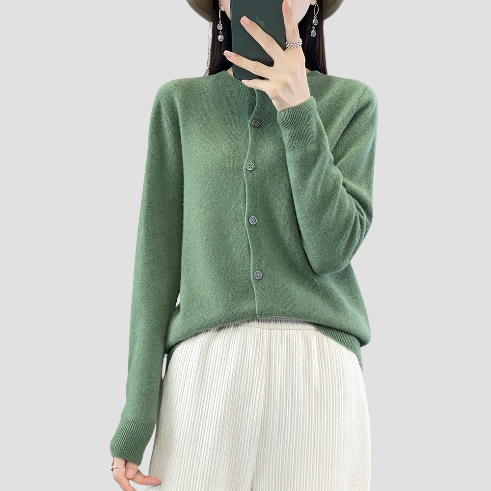 Badhie | Women’s Classic Button-Up Knit Cardigan