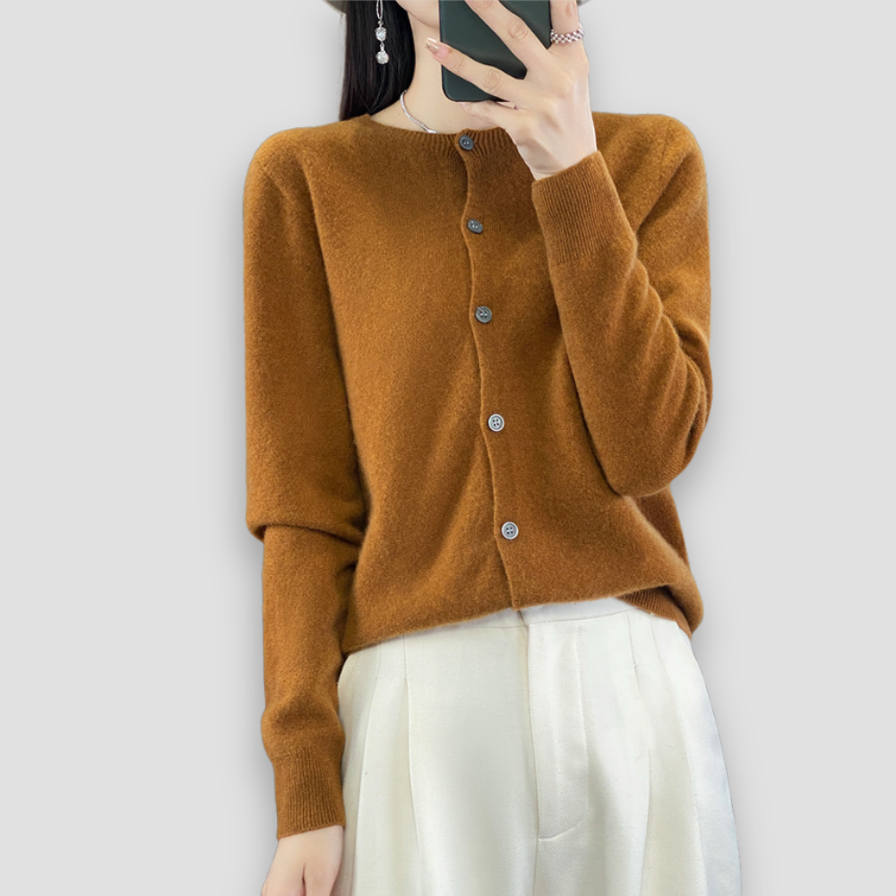 Badhie | Women’s Classic Wool-Blend Button Cardigan