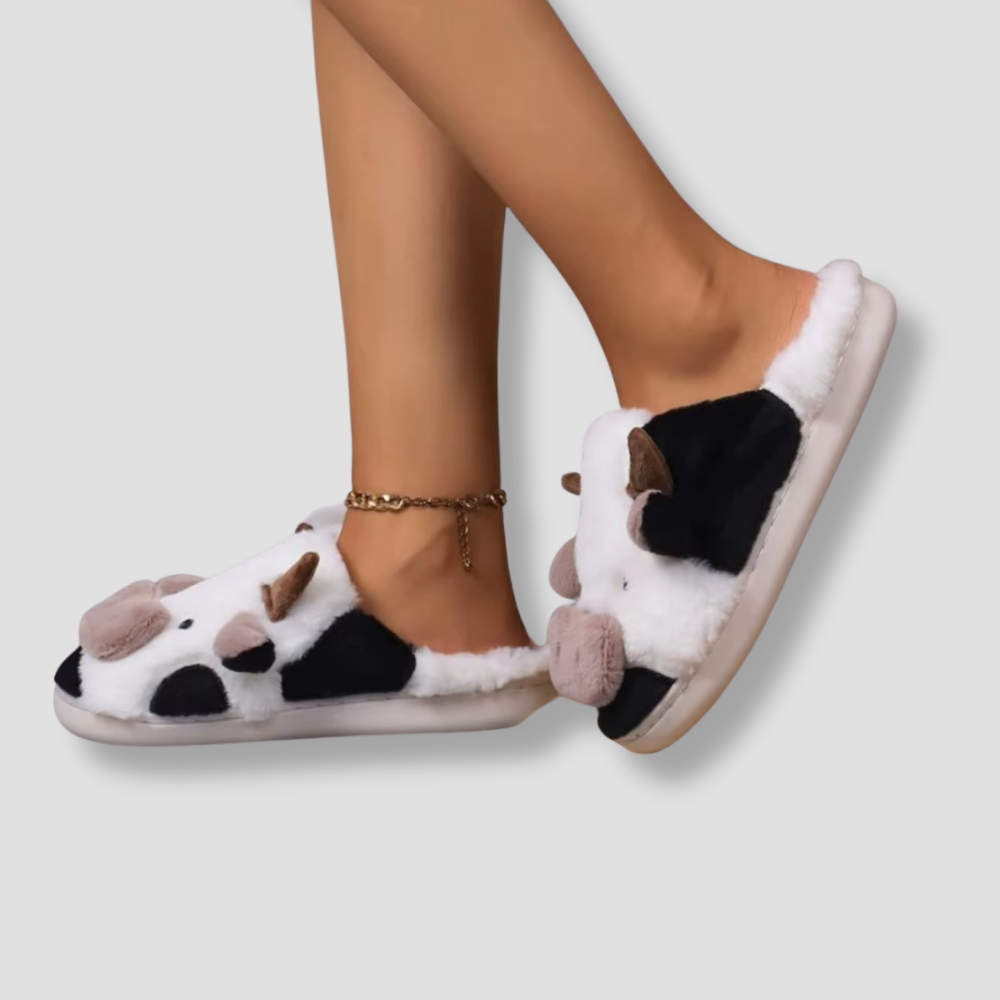 Badhie | Women's Cozy Cow Plush Indoor Slippers