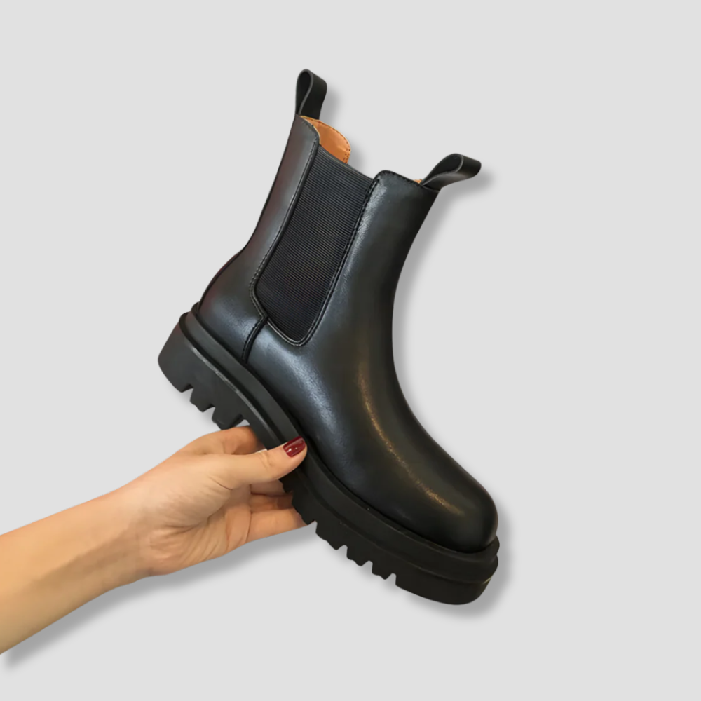 Badhie | Women’s Black Boots Classic Leather Chelsea Slip-On Boots