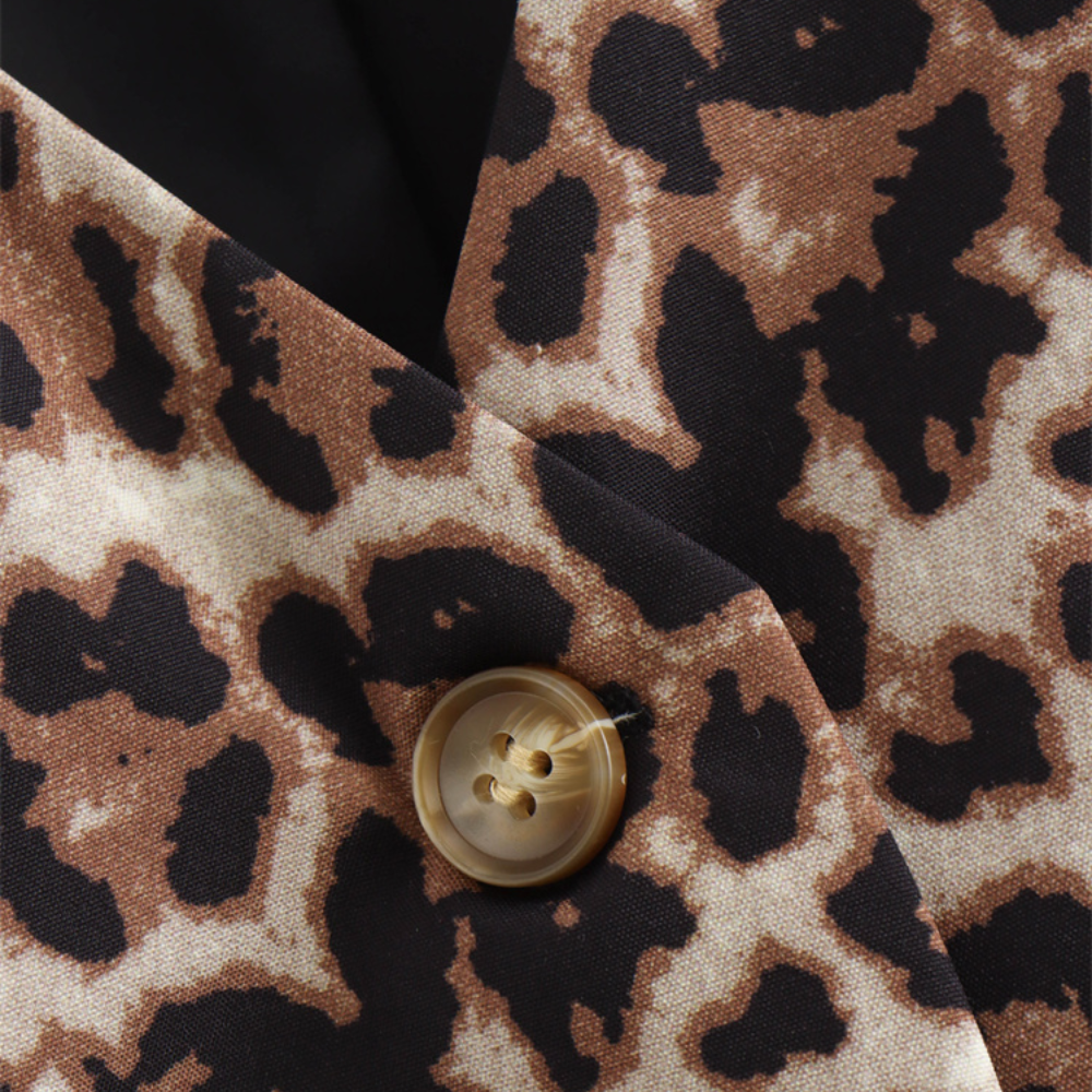 Badhie | Women’s Leopard Print Buttoned Vest